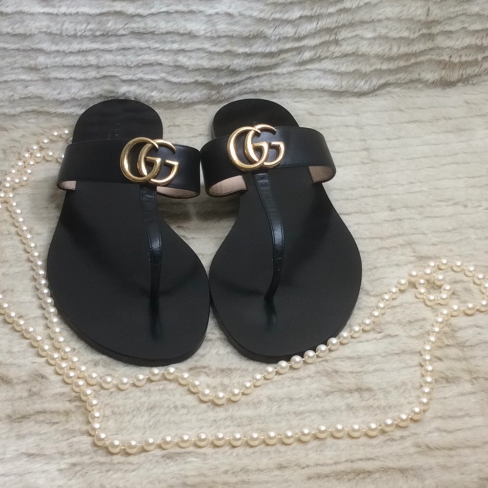 Gucci Marmont  t-Strap leather sandals size 41